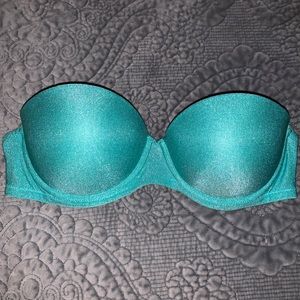 Pink Victoria’s Secret turquoise strapless push-up bra